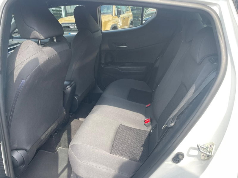 Toyota Toyota C-HR usata a Piacenza (12)