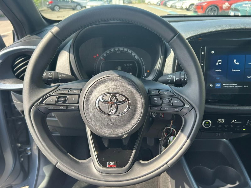 Toyota Aygo X usata a Piacenza (12)