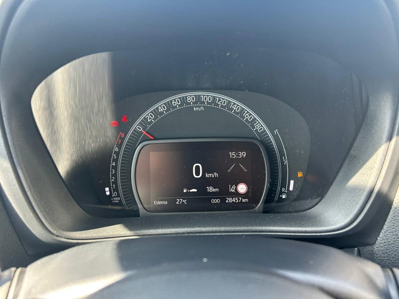 Toyota Aygo X usata a Piacenza (14)