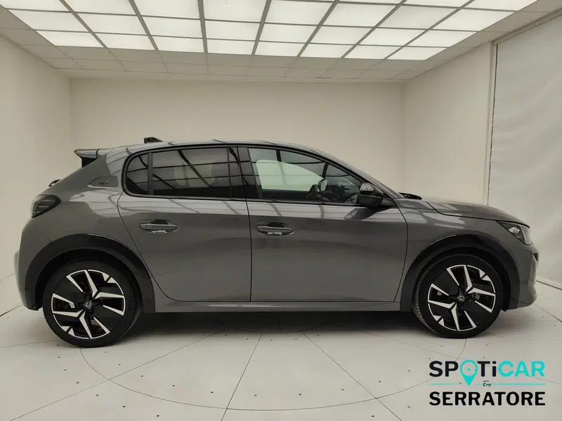 Peugeot 208 usata a Como (19)