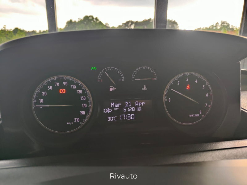 Lancia Ypsilon usata a Como (9)