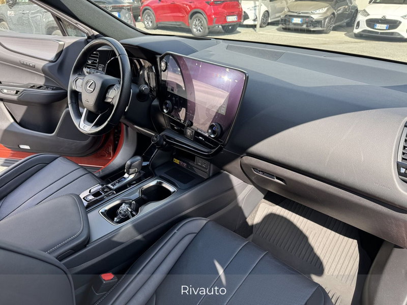 Lexus NX usata a Como (5)