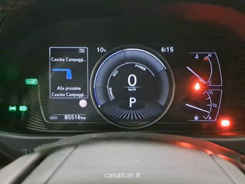 Lexus UX usata a Salerno (9)