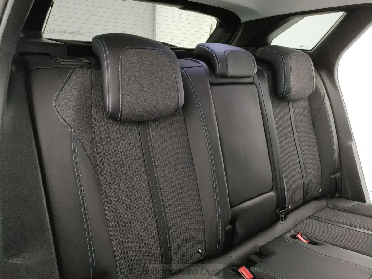 Peugeot 3008 usata a Caserta (12)