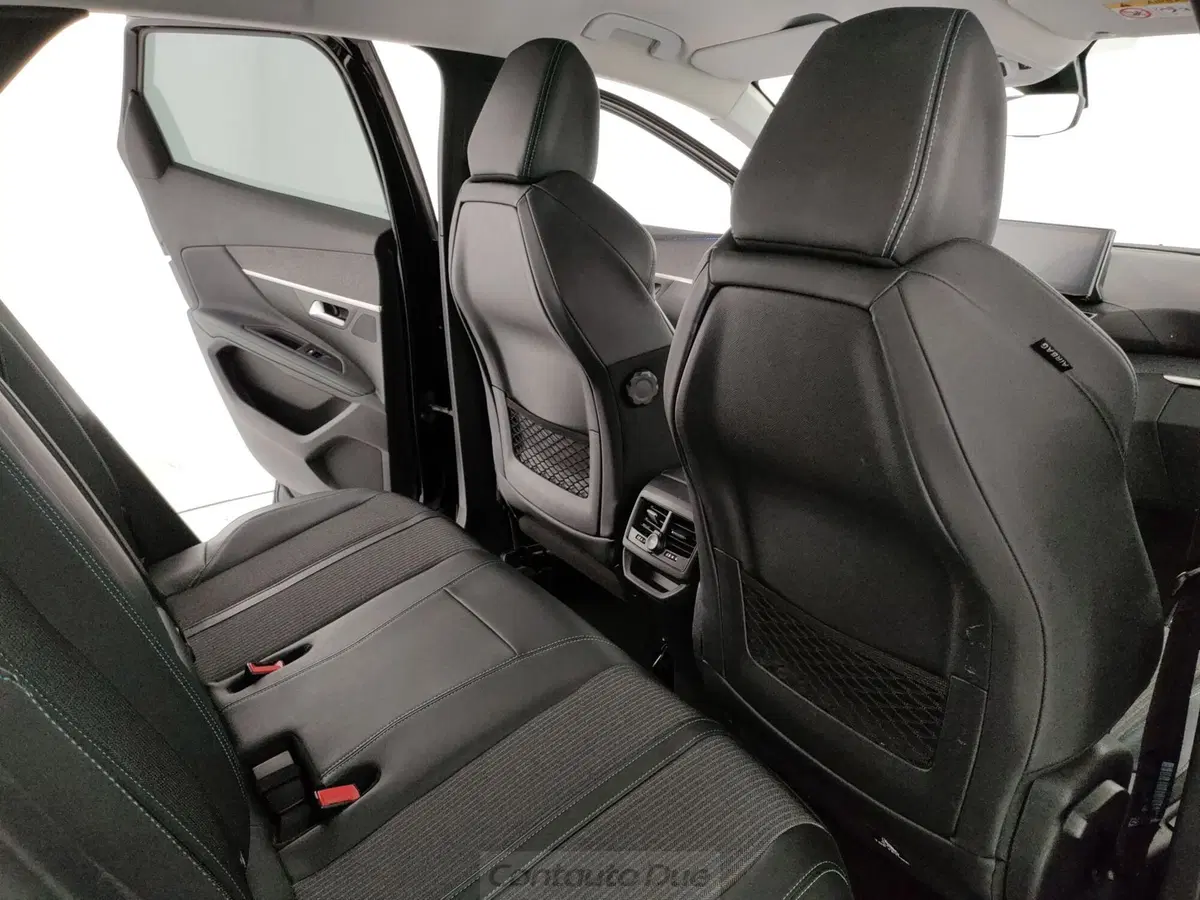 Peugeot 3008 usata a Caserta (13)