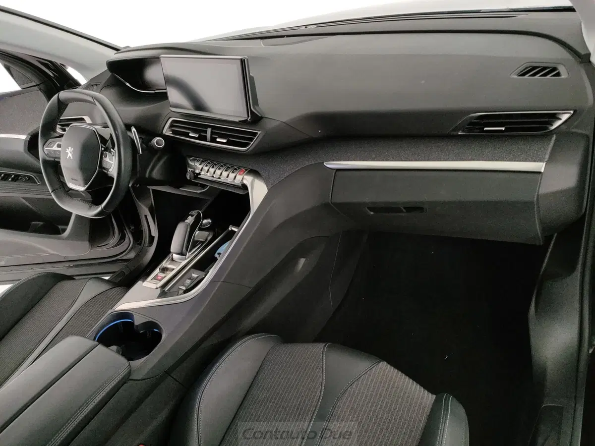 Peugeot 3008 usata a Caserta (17)