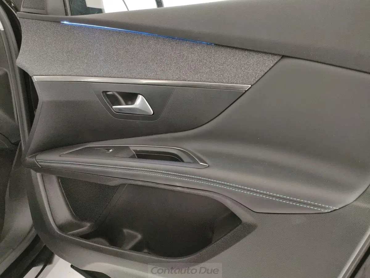 Peugeot 3008 usata a Caserta (18)