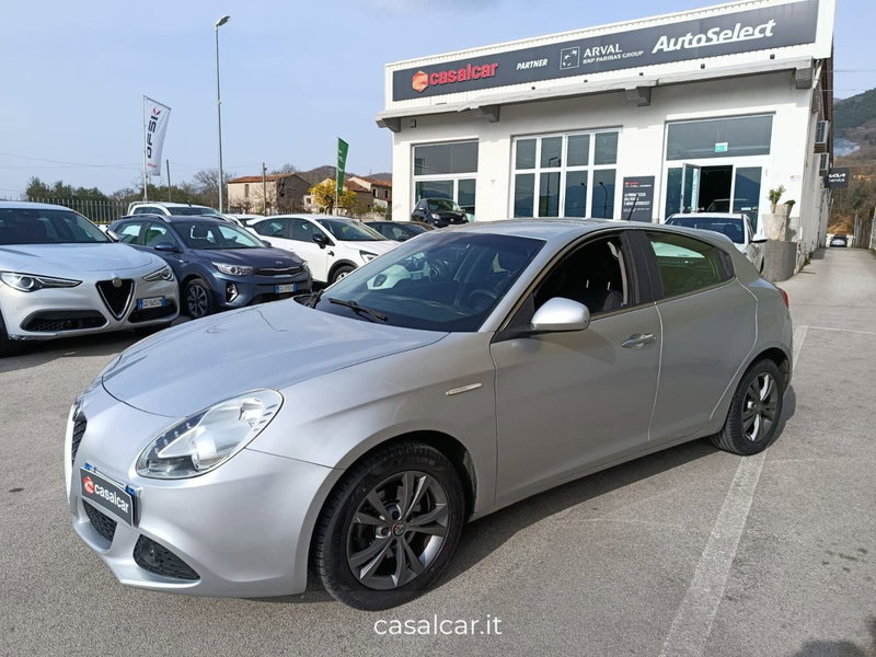 Alfa Romeo Giulietta usata a Salerno (4)