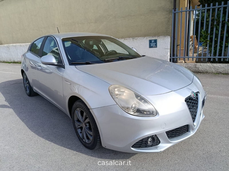 Alfa Romeo Giulietta usata a Salerno (8)