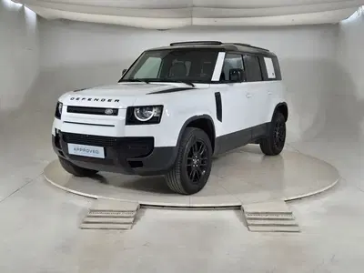 Land Rover Defender 110 3.0d i6 mhev SE awd 200cv auto 6p.ti del 2023 usata a Settimo Torinese