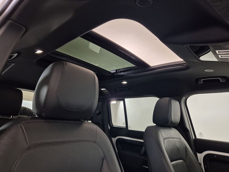 Land Rover Defender usata a Torino (18)