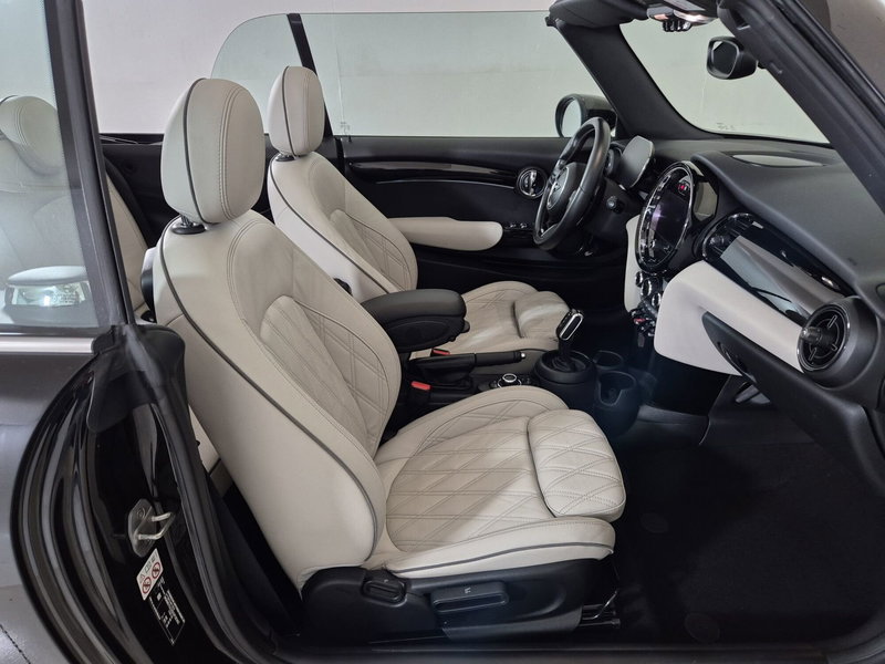 MINI Mini Cabrio usata a Torino (10)