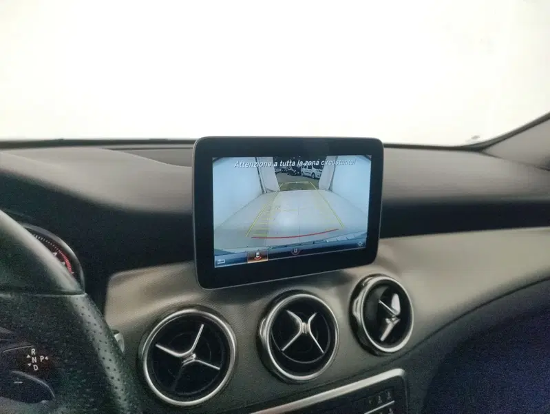 Mercedes-Benz GLA SUV usata a Alessandria (13)