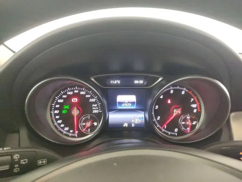 Mercedes-Benz GLA SUV usata a Alessandria (15)