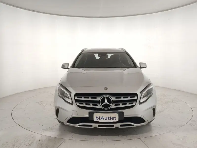 Mercedes-Benz GLA SUV usata a Alessandria (2)