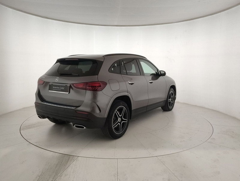 Mercedes-Benz GLA SUV usata  (4)