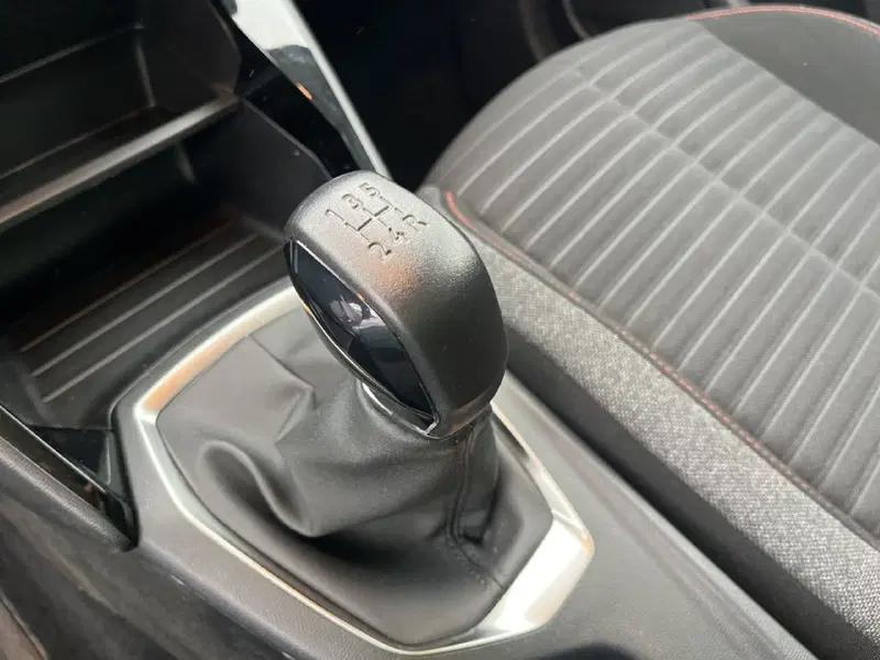 Peugeot 208 usata a Torino (12)