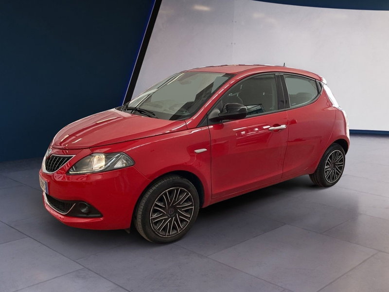 Lancia Ypsilon usata a Torino (2)