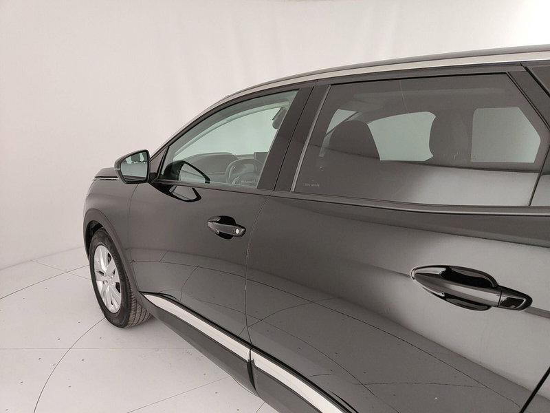 Peugeot 3008 usata a Caserta (12)