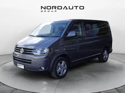 Volkswagen Veicoli Commerciali Multivan 2.0 BiTDI 180CV DSG Comfortline del 2013 usata a Sedico