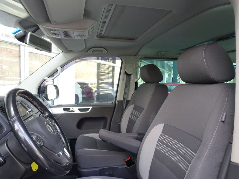 Volkswagen Veicoli Commerciali Multivan usata a Belluno (11)