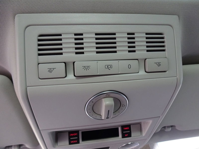 Volkswagen Veicoli Commerciali Multivan usata a Belluno (18)