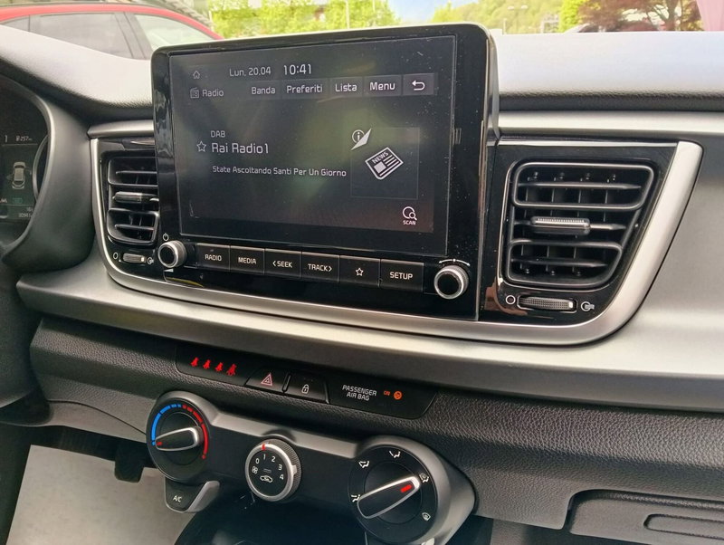 Kia Rio usata a Belluno (10)