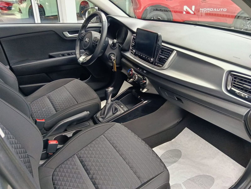 Kia Rio usata a Belluno (9)