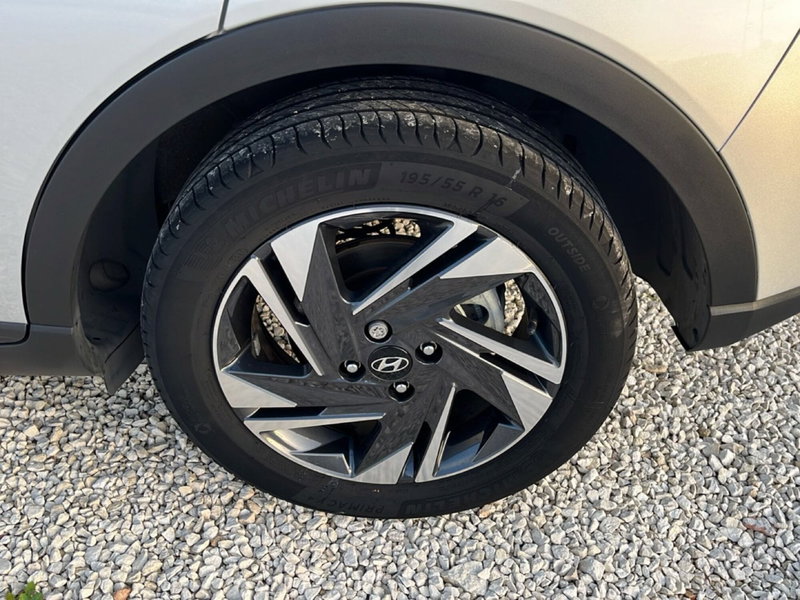 Hyundai Bayon usata a Catania (5)