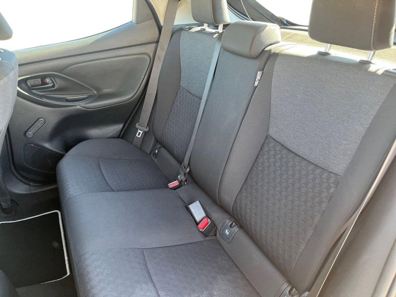 Toyota Yaris usata a Ragusa (11)