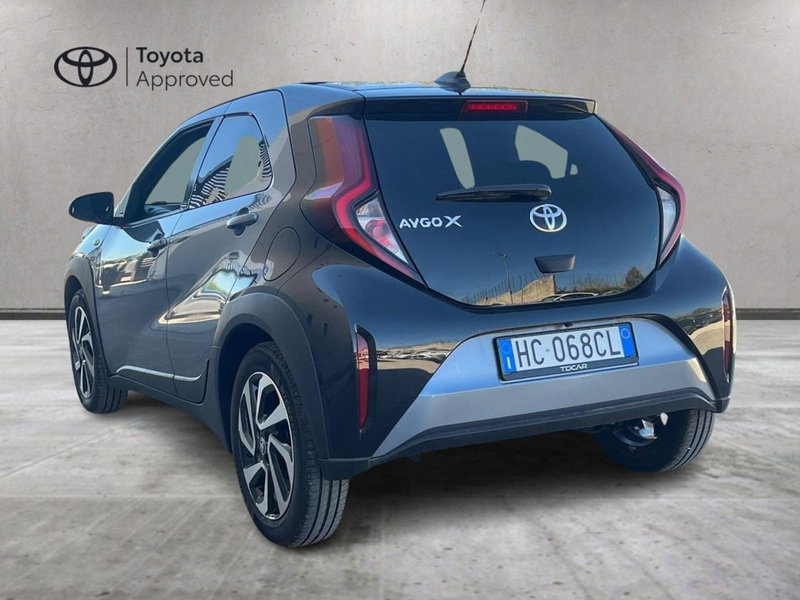 Toyota Aygo X nuova a Catania (5)