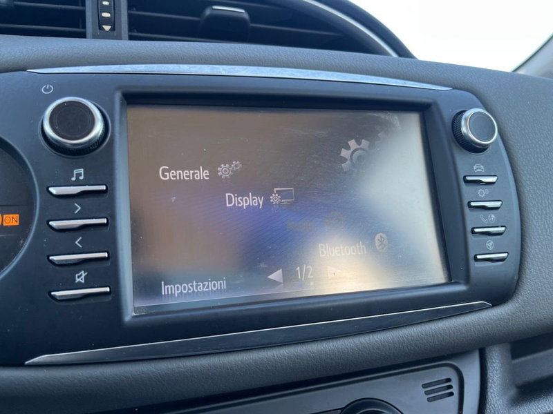 Toyota Yaris usata a Catania (10)