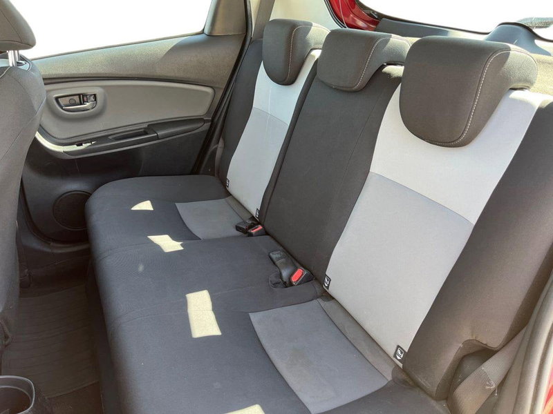 Toyota Yaris usata a Catania (11)