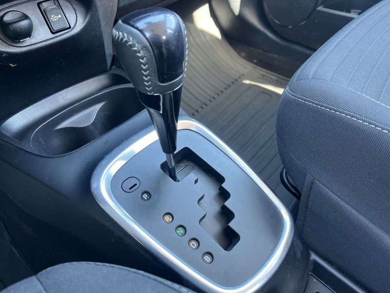 Toyota Yaris usata a Catania (12)