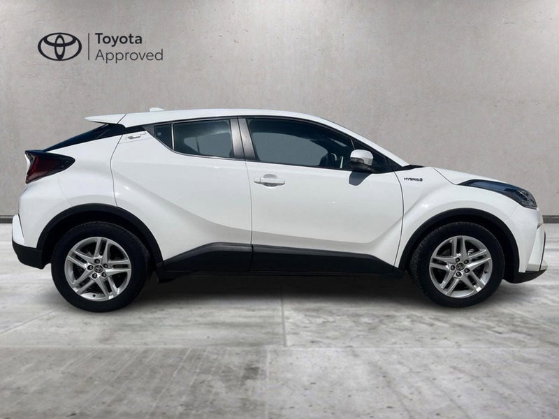 Toyota Toyota C-HR usata a Catania (4)
