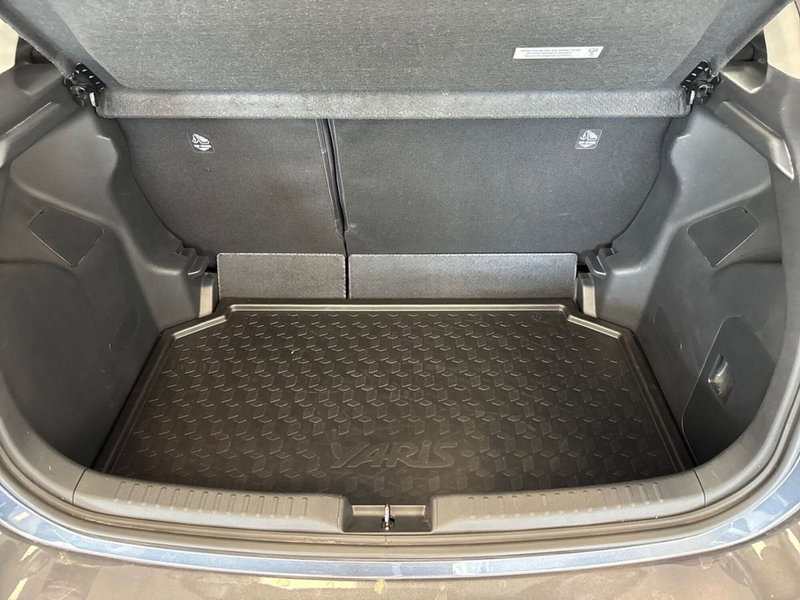 Toyota Yaris usata a Prato (14)