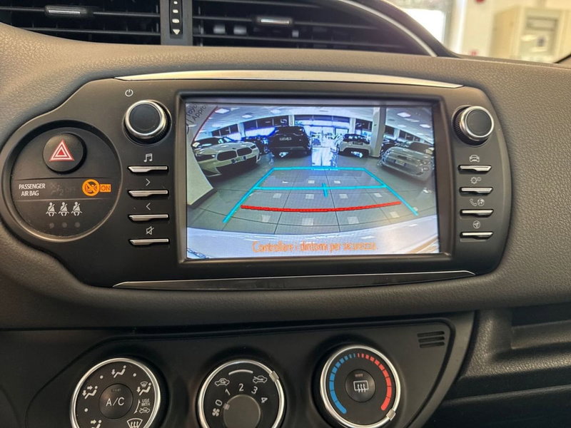 Toyota Yaris usata a Prato (18)
