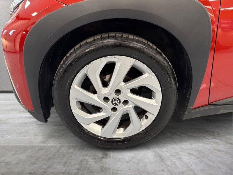 Toyota Aygo X usata a Prato (9)