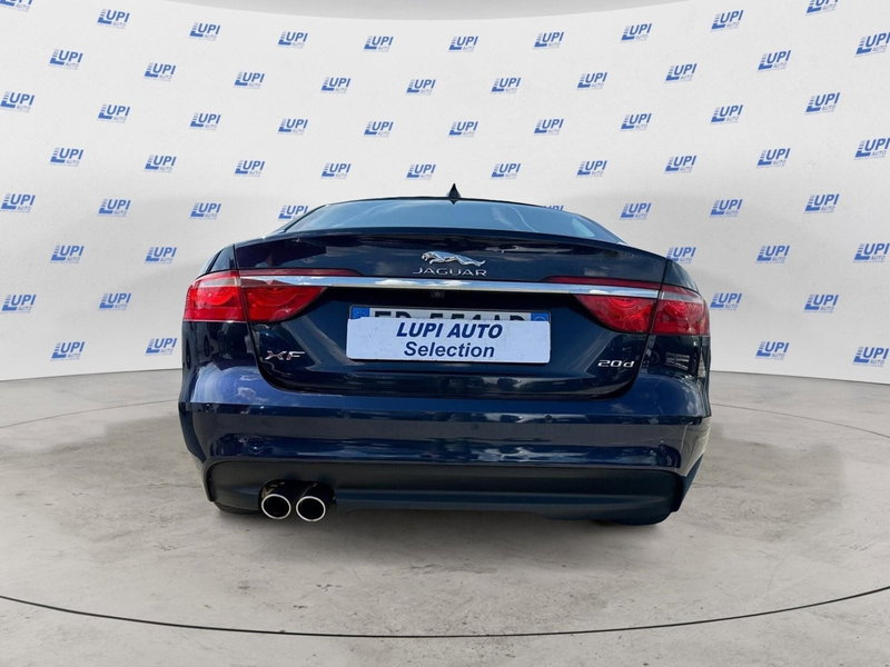 Jaguar XF usata a Pistoia (2)