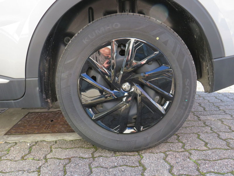 Mg ZS nuova a Monza e Brianza (2)