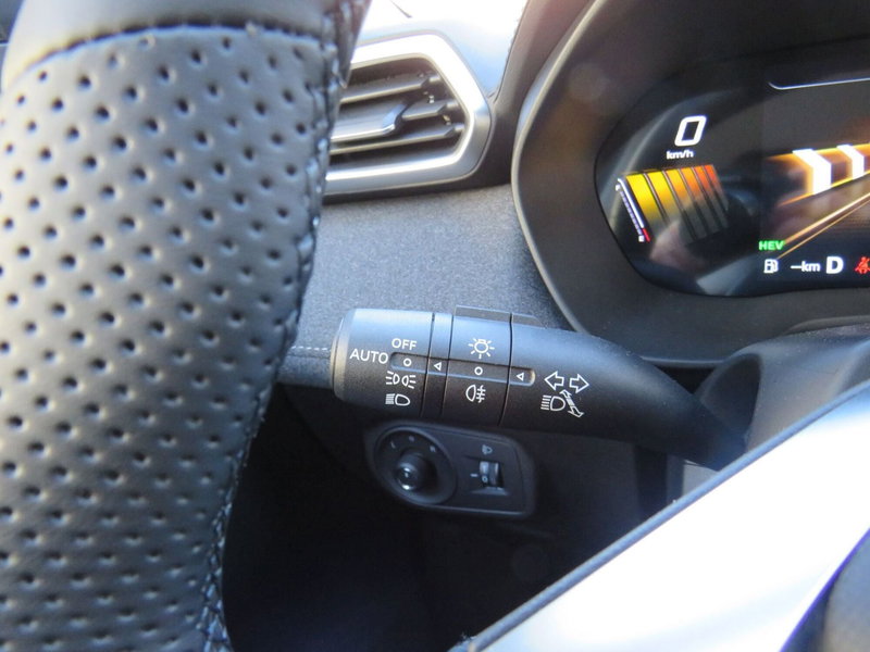 Mg ZS nuova a Monza e Brianza (14)