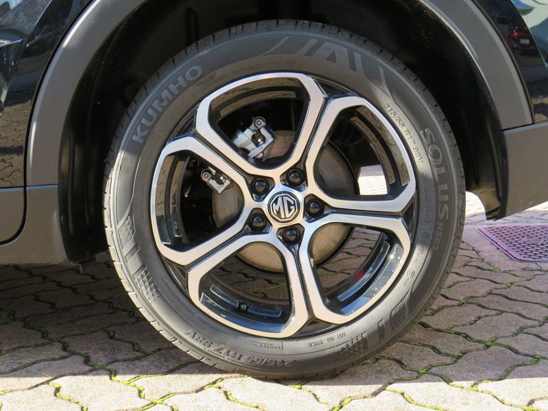Mg ZS nuova a Monza e Brianza (6)