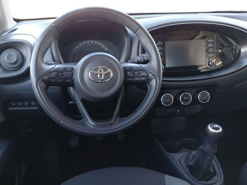 Toyota Aygo X usata a Cagliari (11)