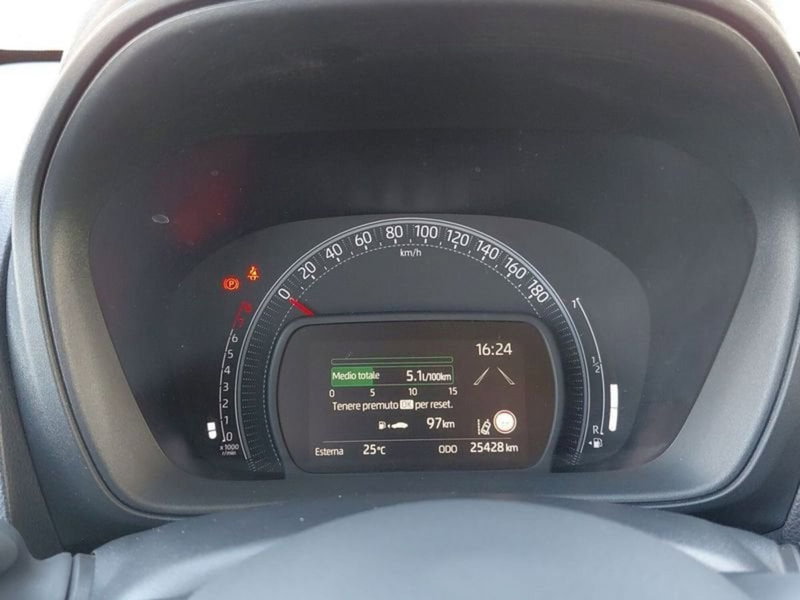 Toyota Aygo X usata a Cagliari (12)