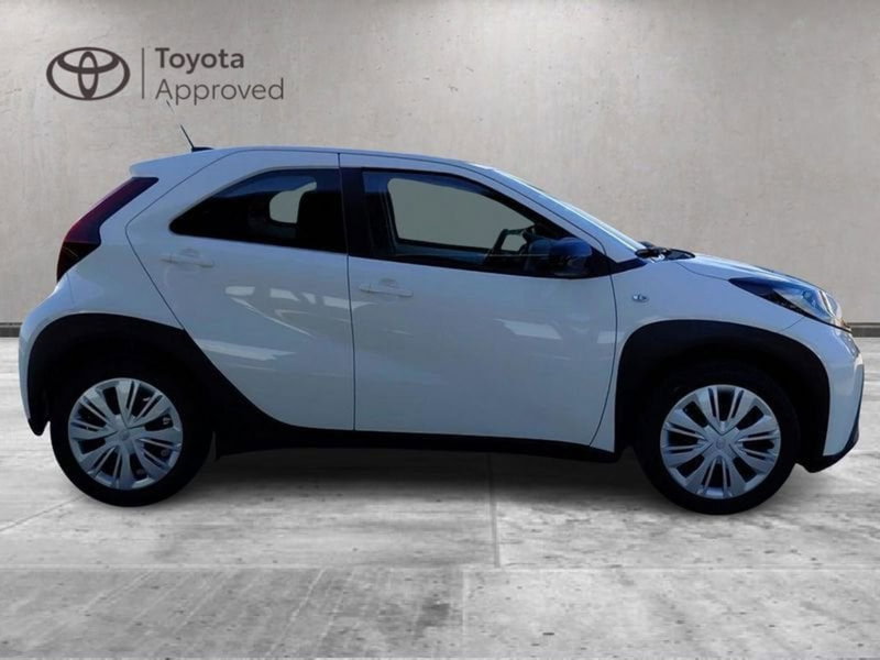 Toyota Aygo X usata a Cagliari (5)