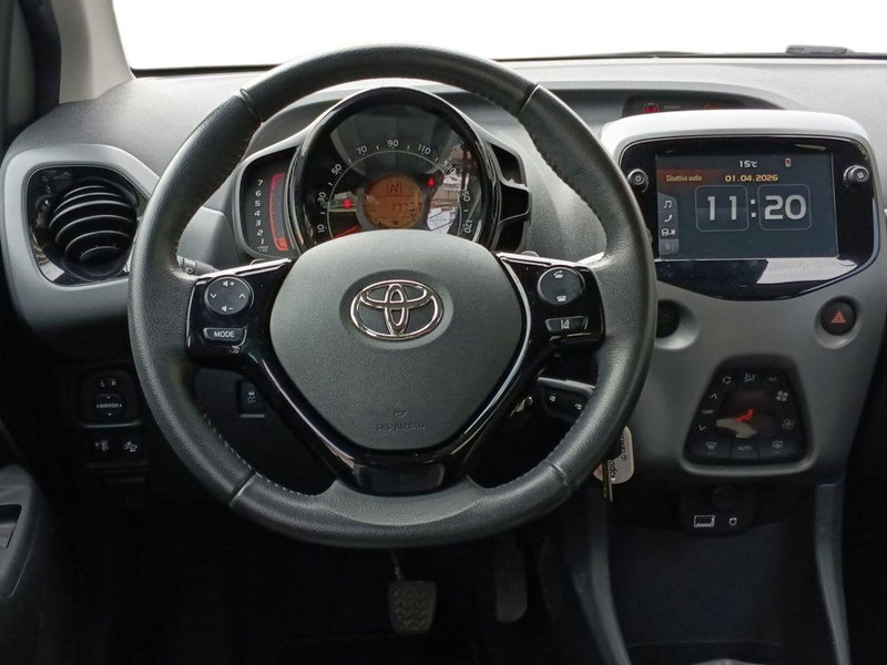 Toyota Aygo usata a Milano (8)