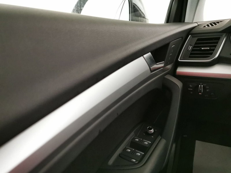 Audi Q5 Sportback usata a Chieti (18)