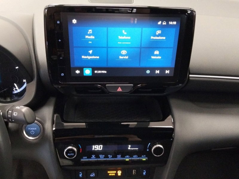 Toyota Yaris Cross usata a Roma (10)