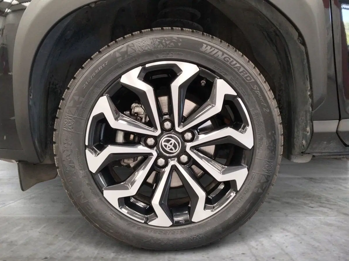 Toyota Yaris Cross usata a Roma (15)