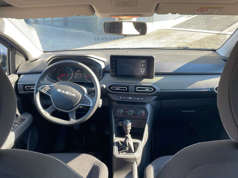 Dacia Sandero usata a Bologna (13)